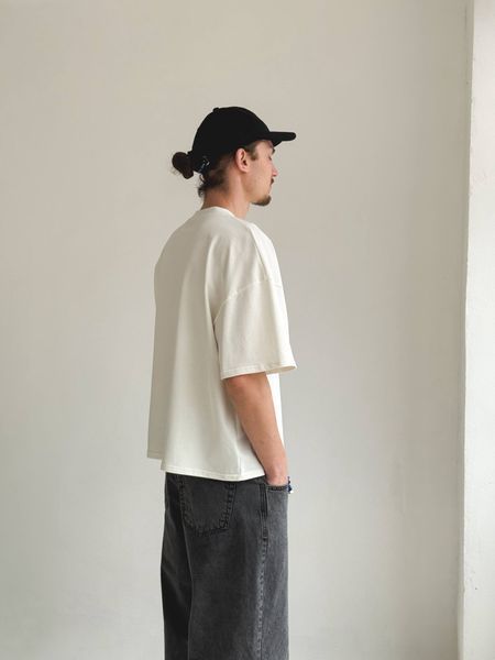 Мужская oversize укороченная футболка в белом цвете ts00301-S-M фото