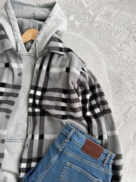 Мужская oversize рубашка в сером цвете r191 фото