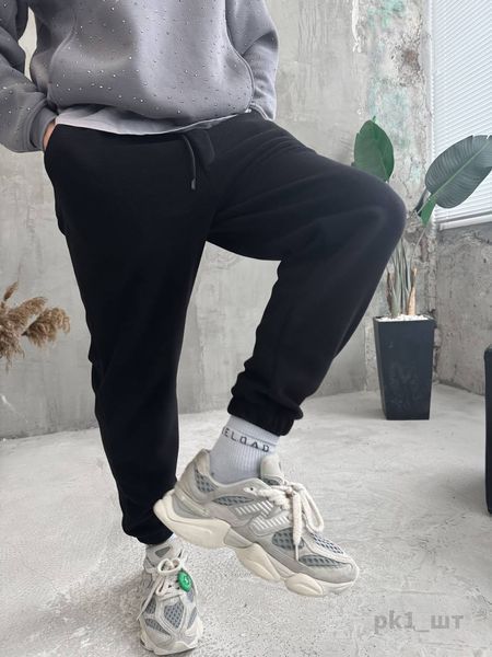 Мужские oversize флисовые джоггеры в черном цвете pk1 фото