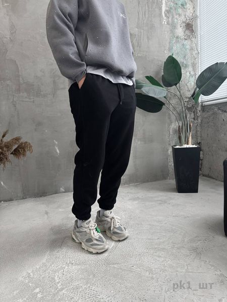 Мужские oversize флисовые джоггеры в черном цвете pk1 фото