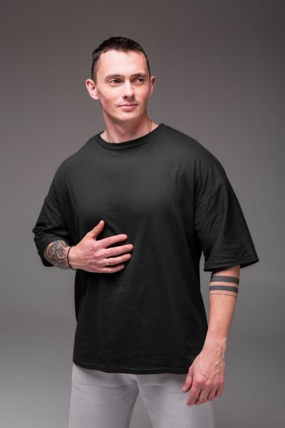 Мужская oversize футболка в черном цвете 2387bl фото