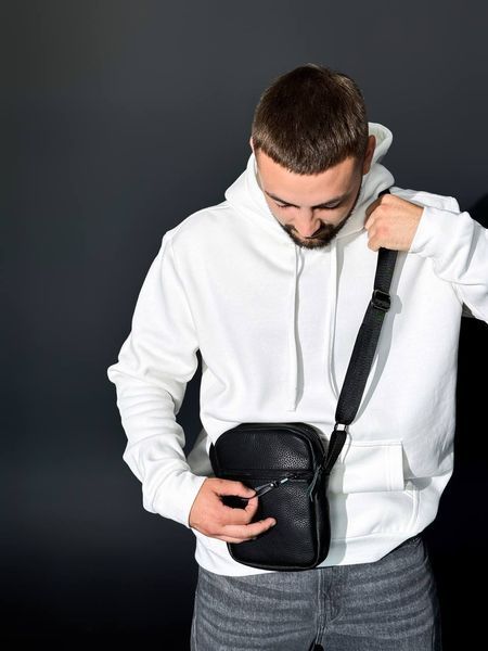 Чоловіча сумка-мессенджер із натуральної зернистої шкіри у чорному кольорі skl-015 фото