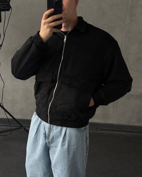 Чоловічий oversize бомбер у чорному кольорі zam_bl1 фото
