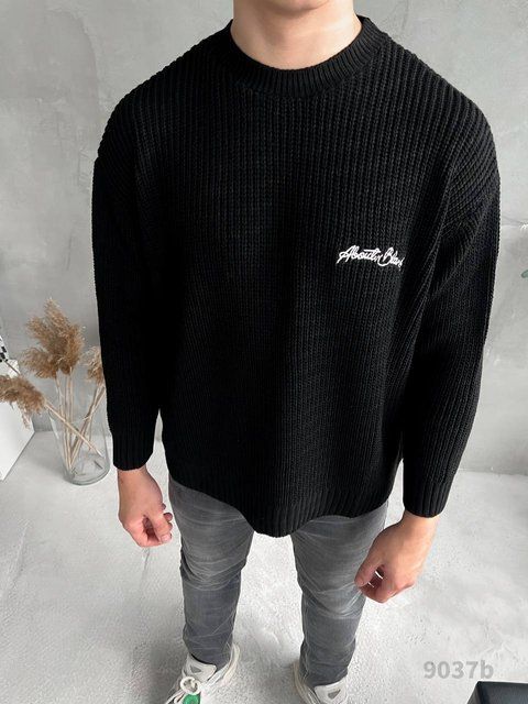 Мужской oversize свитер в черном цвете 9037b фото