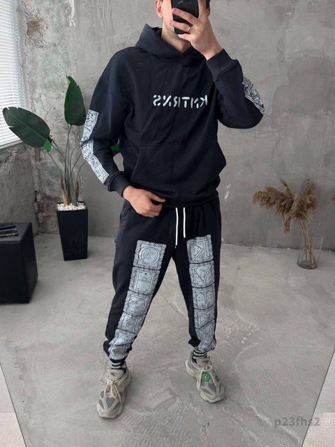 Чоловічий oversize костюм з принтом у графітовому кольорі p23fhs2 фото