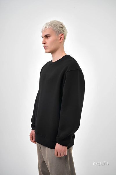 Мужской oversize свитшот в черном цвете peg1_flis фото