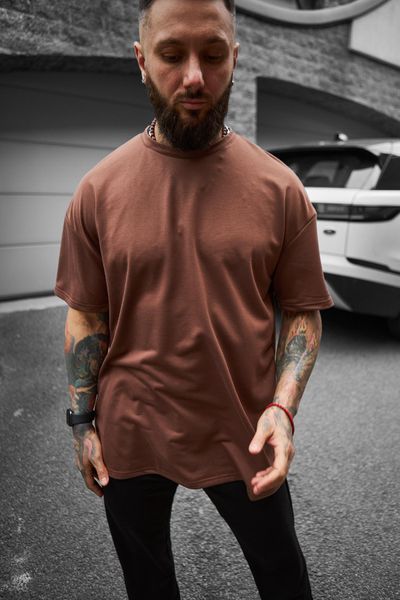 Чоловіча oversize футболка у коричневому кольорі 1999667958 фото