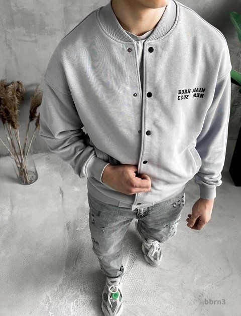 Чоловічий oversize бомбер у світло-сірому кольорі bbrn3 фото