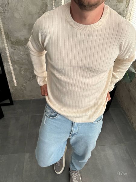 Мужской oversize свитер в бежевом цвете 07w фото