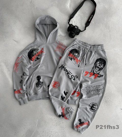 Мужской oversize костюм с принтом в сером цвете p21fhs3 фото