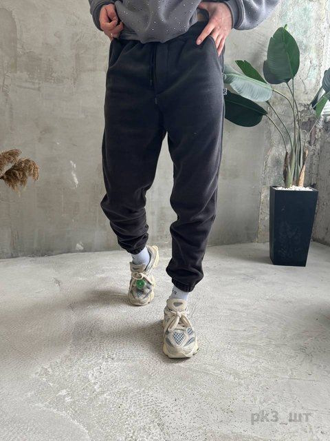 Мужские oversize флисовые джоггеры в темно-сером цвете pk3 фото