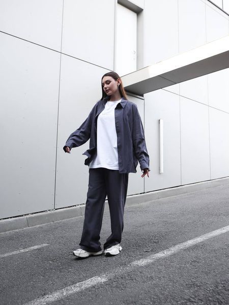 Жіночий oversize комплект сорочка + штани у графітовому кольорі ri6 фото