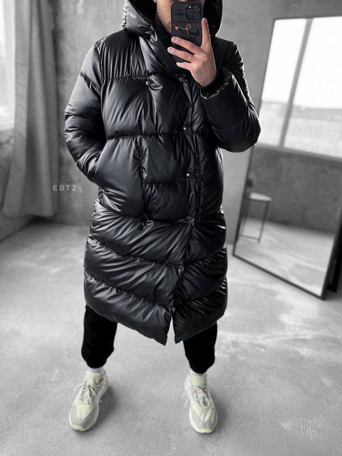 Чоловіча довга зимова куртка у чорному кольорі ebt2 фото