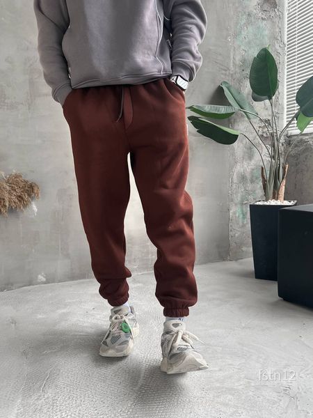 Мужские oversize джоггеры на флисе в коричневом цвете fstn12 фото