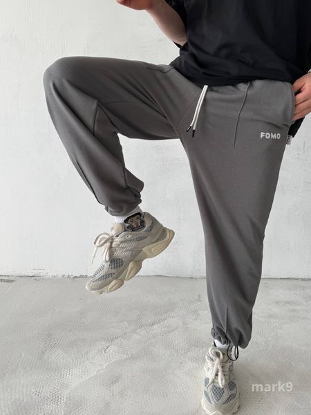 Чоловічі oversize спортивні штани у сірому кольорі mark9 фото