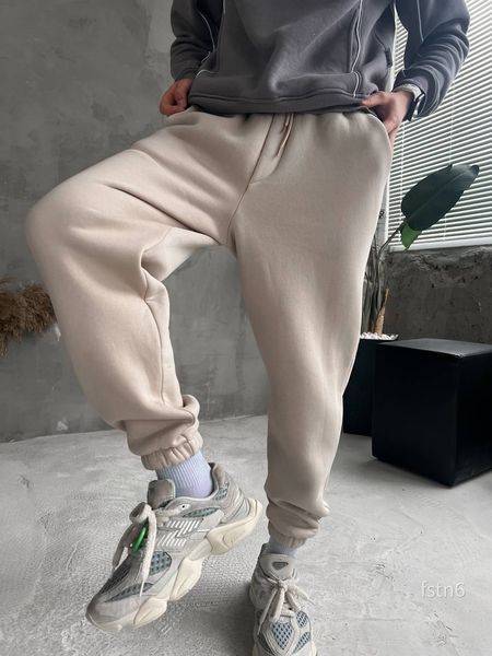 Мужские oversize джоггеры на флисе в бежевом цвете fstn6 фото