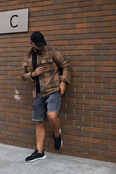 Мужская байковая oversize рубашка в коричневом цвете 124741211 фото
