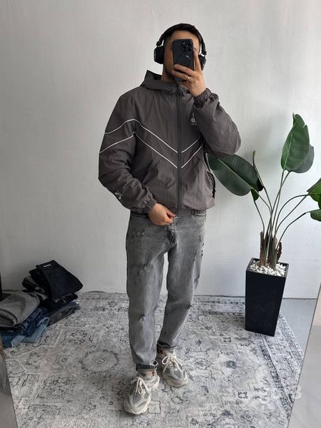 Мужская oversize ветровка в сером цвете gor3n фото