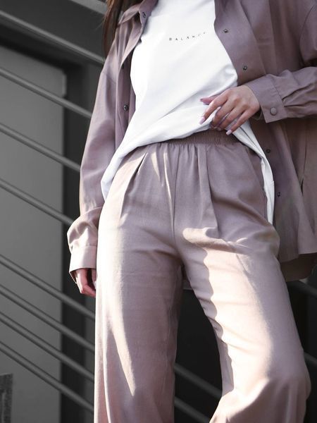 Женский oversize комплект рубашки + брюки в коричневом цвете ri4 фото