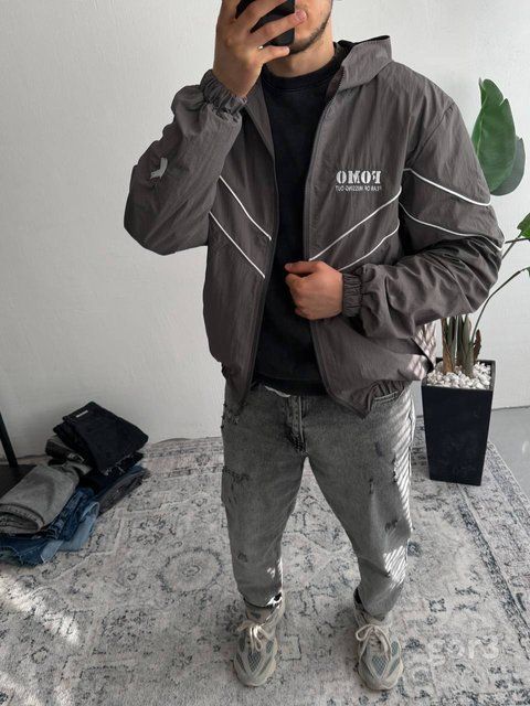 Мужская oversize ветровка в сером цвете gor3n фото
