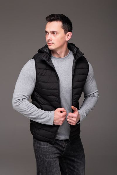 Чоловіча класична жилетка у чорному кольорі 2474bl-M фото