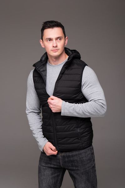 Чоловіча класична жилетка у чорному кольорі 2474bl-M фото