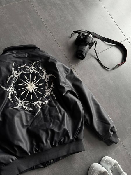 Мужской oversize бомбер с принтом в графитовом цвете kret2 фото