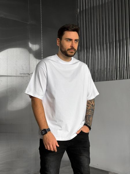 Чоловіча oversize футболка у білому кольорі rd373 фото