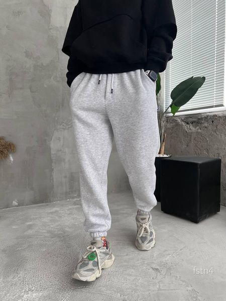 Мужские oversize джоггеры на флисе в светло-сером цвете fstn4 фото