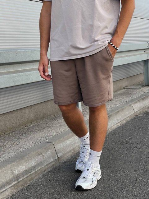 Чоловічі oversize шорти у коричневому кольорі sh00514 фото