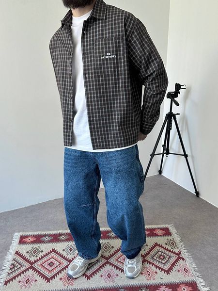 Мужская oversize рубашка в клетку в коричневом цвете vm913-S фото