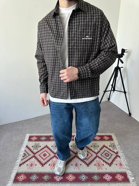 Мужская oversize рубашка в клетку в коричневом цвете vm913-S фото