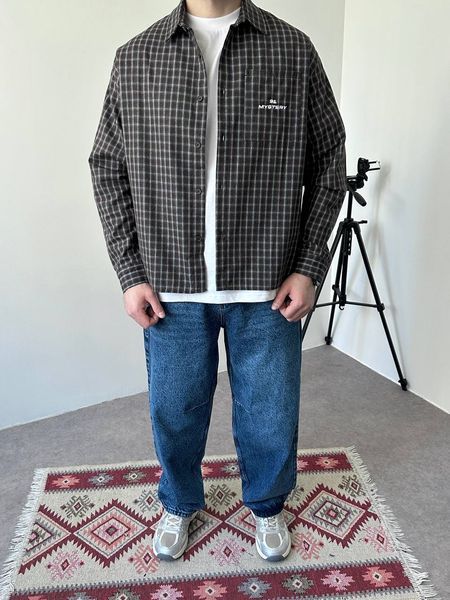 Мужская oversize рубашка в клетку в коричневом цвете vm913-S фото