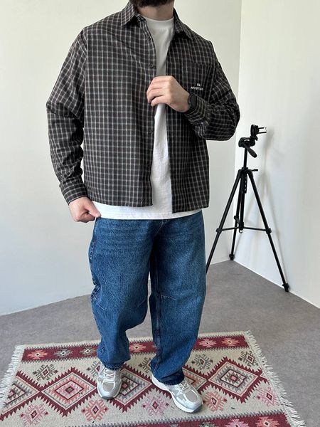 Мужская oversize рубашка в клетку в коричневом цвете vm913-S фото