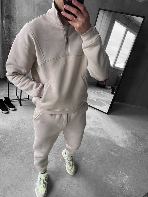 Чоловічий oversize костюм на флісі у бежевому кольорі pgt6n фото