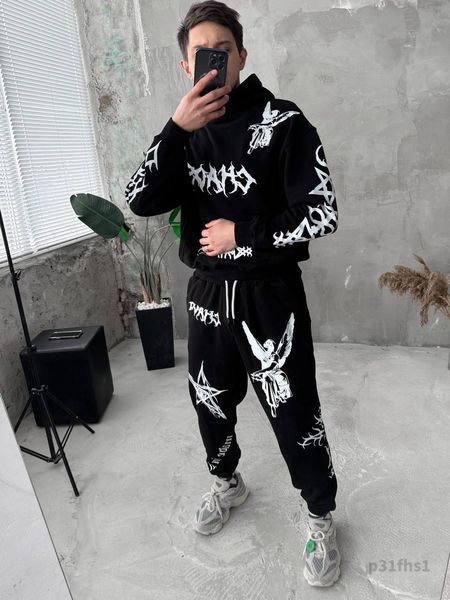Мужской oversize костюм с принтом в черном цвете p31fhs1 фото