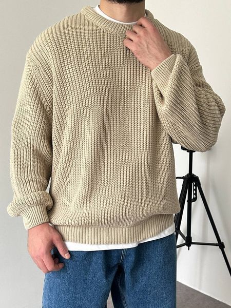 Чоловічий вʼязаний oversize светр у бежевому кольорі la154 фото