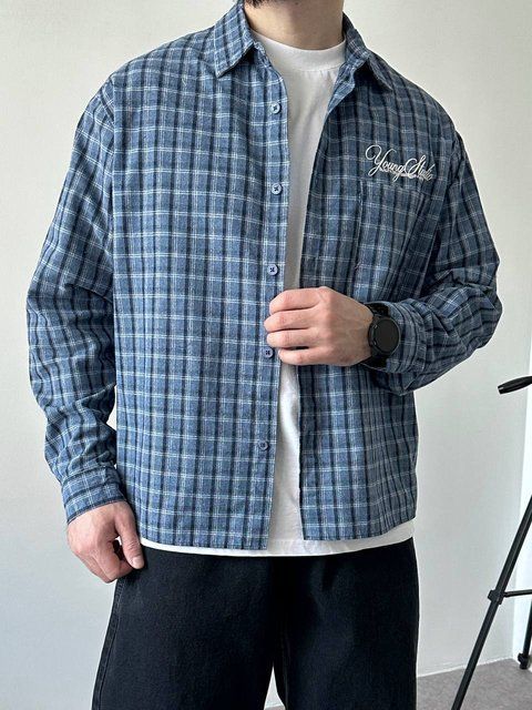 Мужская oversize рубашка в клетку в голубом цвете vm909-S фото